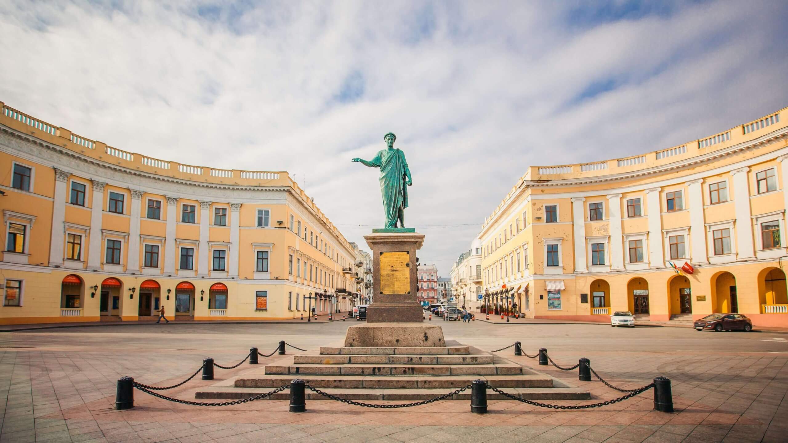 Statue in Odesa